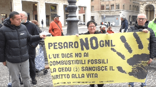 Il comitato "Pesaro - No Gnl" critica il Ministero dell’Ambiente: "Nessun chiarimento concreto"