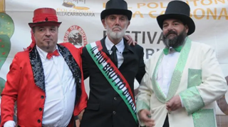 Festival dei Brutti: una donna sfida il presidente uscente