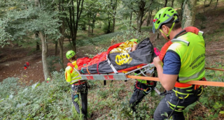 Tragedia sul Monte Carpegna: 70enne muore in mountain bike per un malore